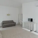 The Pelican & - Adults Only 4*
