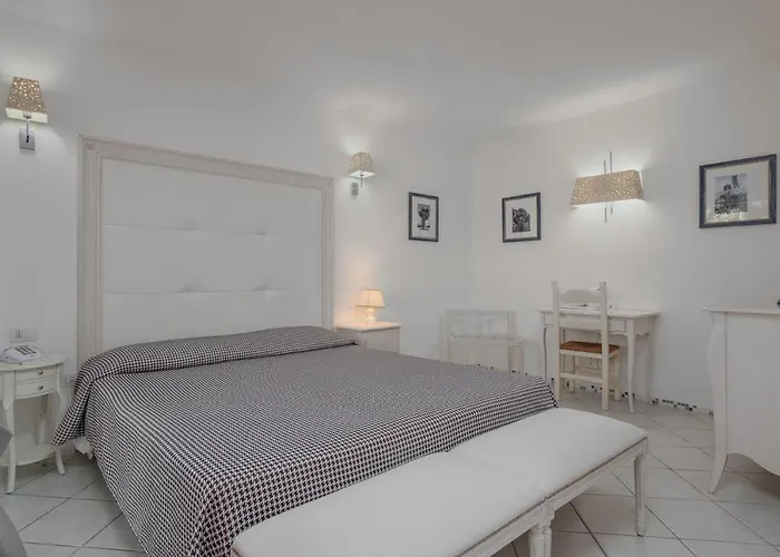 The Pelican & - Adults Only Hotel Olbia