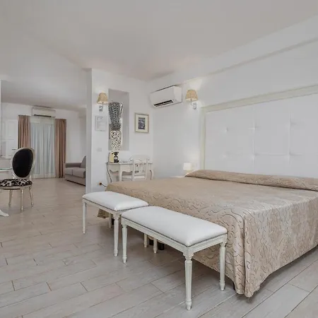 The Pelican & - Adults Only 4*