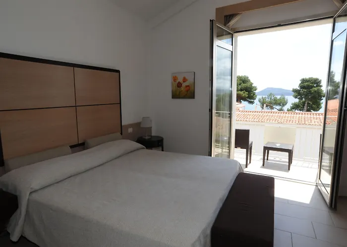 The Pelican & - Adults Only Hotel