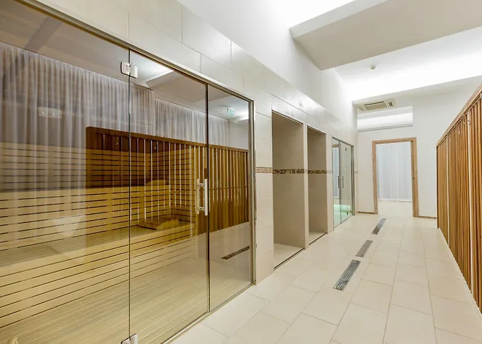 The Pelican & - Adults Only 4*